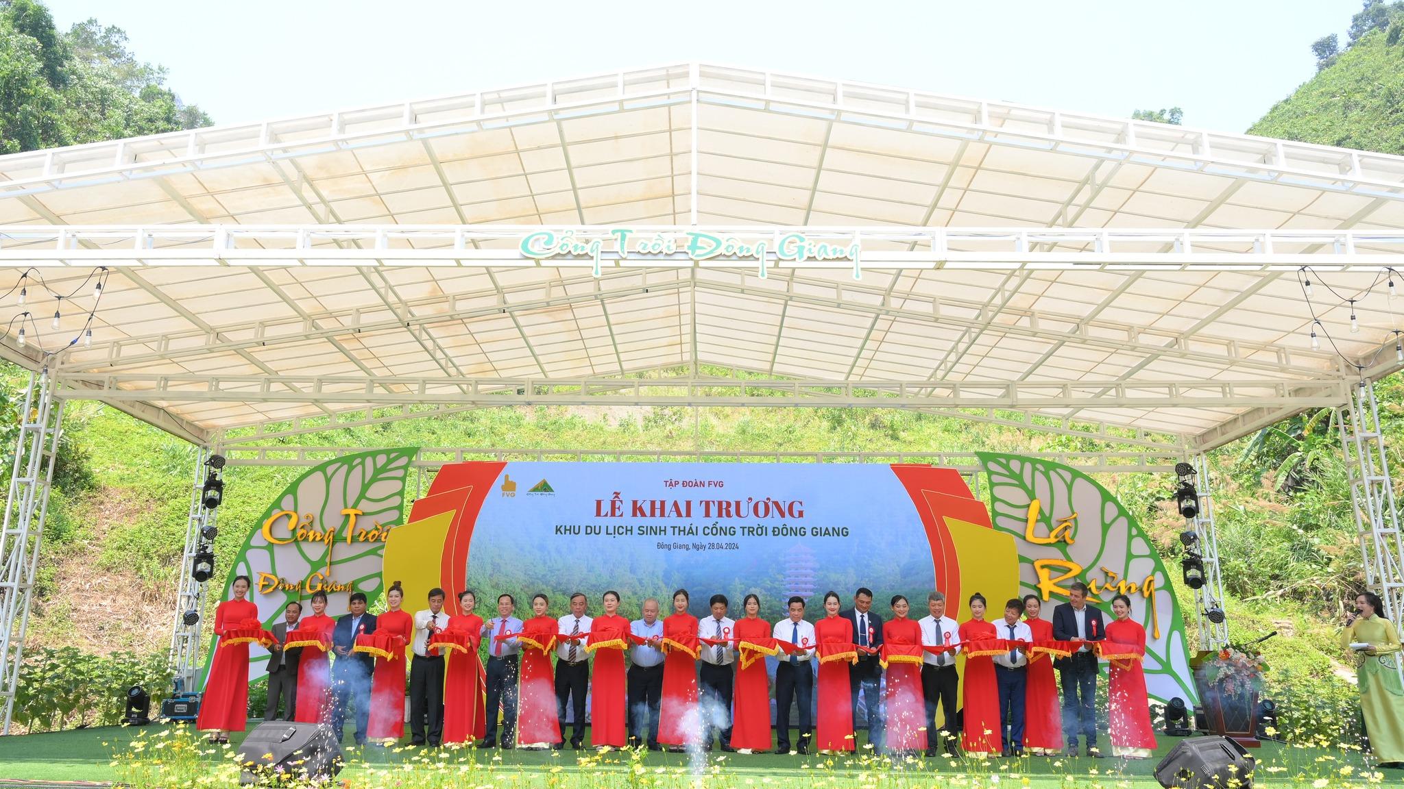 KHAI TRƯƠNG KHU DU LỊCH 800 TỶ VÙNG TÂY QUẢNG NAM: DẤU ẤN 7 NĂM - 1 CHẶNG ĐƯỜNG